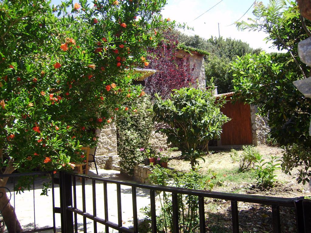 Emilio'S House Villa Agia Paraskevi  Exterior photo